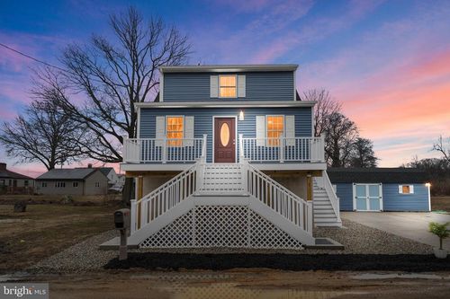2 River Pl, PENNSVILLE, NJ, 08070-3225 | Card Image