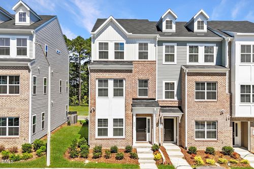 135-356 Chesapeake Commons St, Garner, NC, 27529-5356 | Card Image