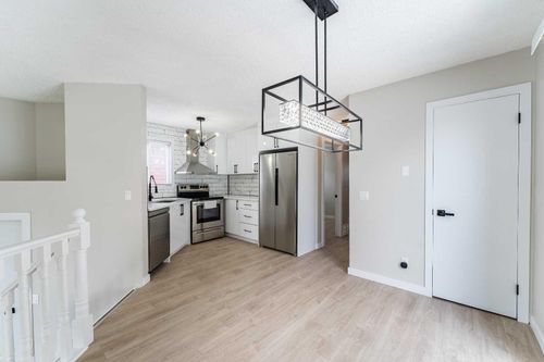 18 Falmere Way Ne, Calgary, AB, T3J2Z2 | Card Image