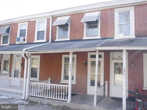744 Roosevelt Ave, NORRISTOWN, PA, 19401-5504 | Card Image