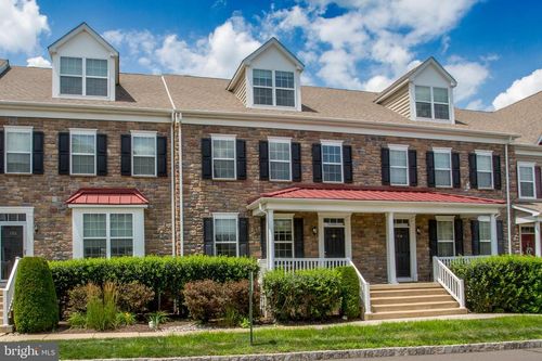 304 Katie Ln, PERKASIE, PA, 18944-3202 | Card Image
