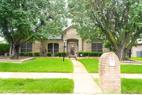8317 Lake Bend Dr, Rowlett, TX, 75088-8917 | Card Image