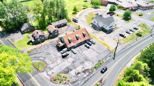 111 River Rd, Barkhamsted, CT, 06063-3311 | Card Image