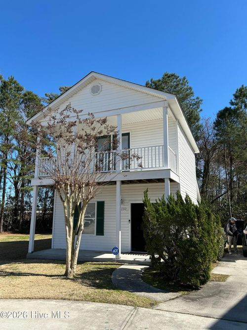 3234 Belmont Cir, Wilmington, NC, 28405-6465 | Card Image