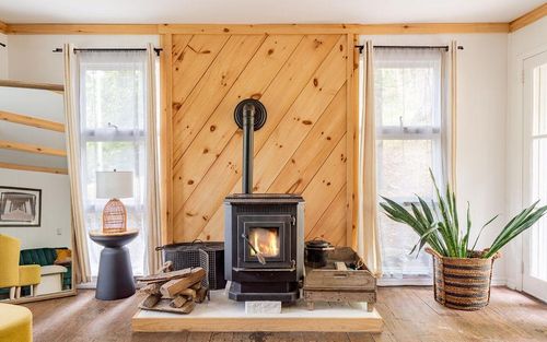 107 Overlook Rd, Woodbourne, NY, 12788-5608 | Card Image