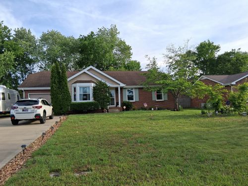 204 Millstone Cir, Clarksville, TN, 37042-5925 | Card Image