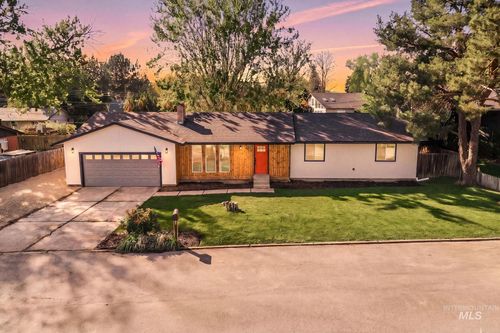 3917 N Erick Ln, Boise, ID, 83704-4658 | Card Image