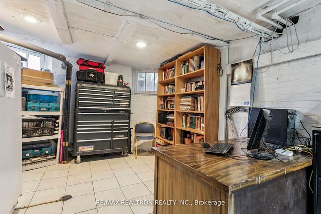 177 Dowling Ave, House other with 8 bedrooms, 3 bathrooms and 2 parking in Toronto ON | Image 34