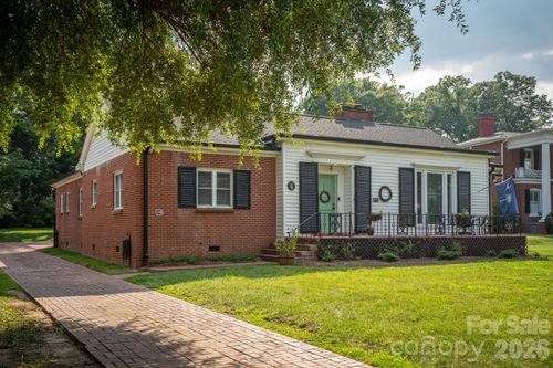 11 Kings Mountain St, York, SC, 29745-1126 | Card Image