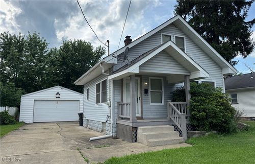 1104 Kenmore Ave Se, Warren, OH, 44484-4354 | Card Image