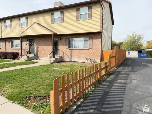2760 Centerbrook Dr, West Valley City, UT, 84119-1678 | Card Image