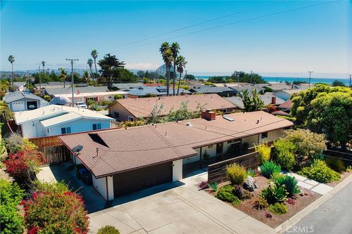 182 Luzon St, Morro Bay, CA, 93442-3018 | Card Image