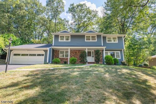 21 Holly Dr, Denville, NJ, 07834-2423 | Card Image