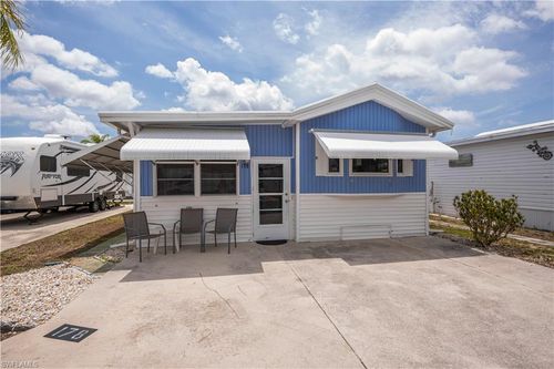178 Caravan Cir, NORTH FORT MYERS, FL, 33903-7320 | Card Image
