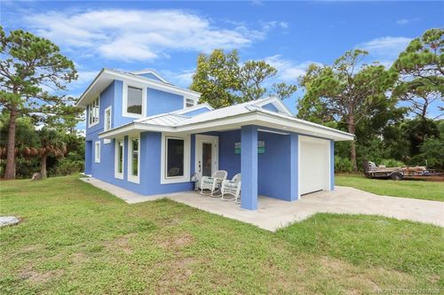 64 Ne Acacia Trl, Jensen Beach, FL, 34957-4611 | Card Image