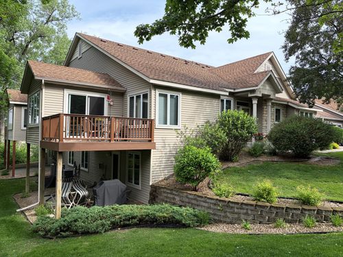 10735 57th Ave N, Plymouth, MN, 55442-1658 | Card Image