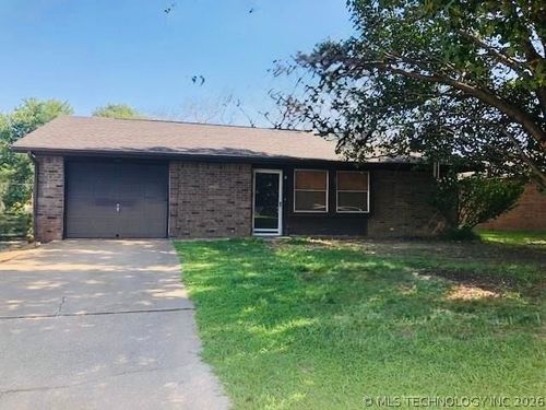306 Ashway Street, Okemah, OK, 74859 | Card Image