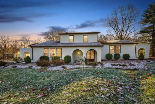 7505 E Bowling Green Ln Nw, Lancaster, OH, 43130-9270 | Card Image