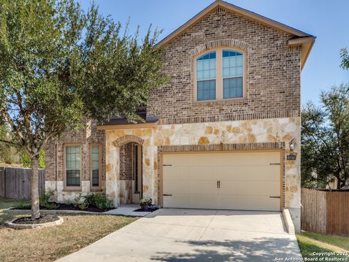 8702 Elkhorn Knl, Boerne, TX, 78015-4851 | Card Image