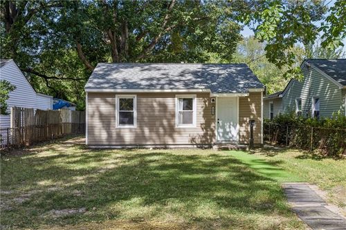 1949 Long Green Ln, Hampton, VA, 23663-1242 | Card Image