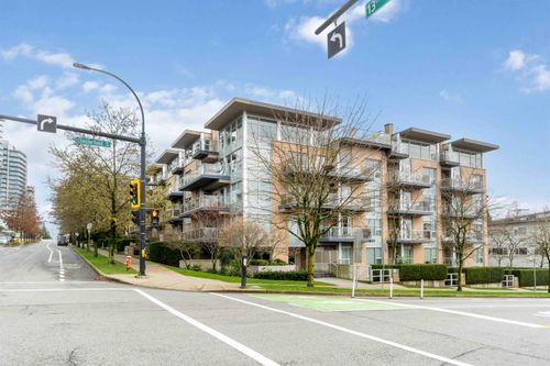 213-1288 Chesterfield Ave, North Vancouver, BC, V7M0B1 | Card Image