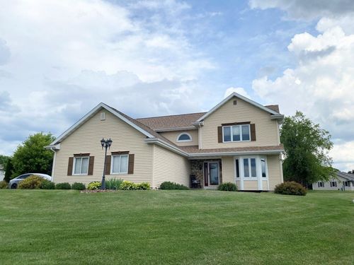 W7667 Danielle Dr, Beaver Dam, WI, 53916-9345 | Card Image