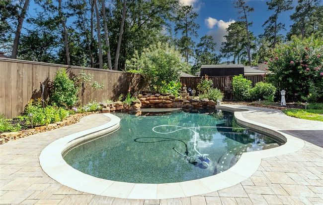Pool Front | Image 8