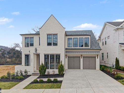 7032 Kinderhook Rd, Nashville, TN, 37221-3084 | Card Image