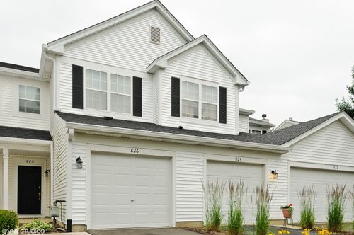 826 Genesee Dr, Naperville, IL, 60563-4003 | Card Image