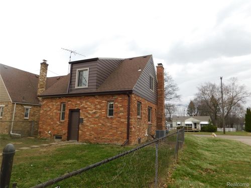1518 Monteray St, Flint, MI, 48503-3570 | Card Image