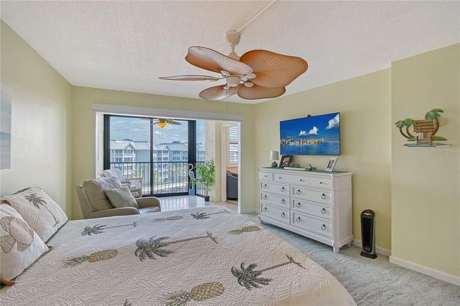 Primary Bedroom | Image 10