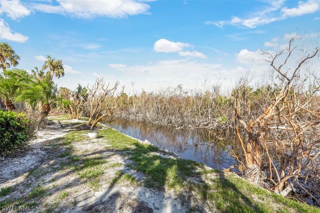1057 Blue Heron Dr, House other with 3 bedrooms, 3 bathrooms and null parking in Sanibel FL | Image 6