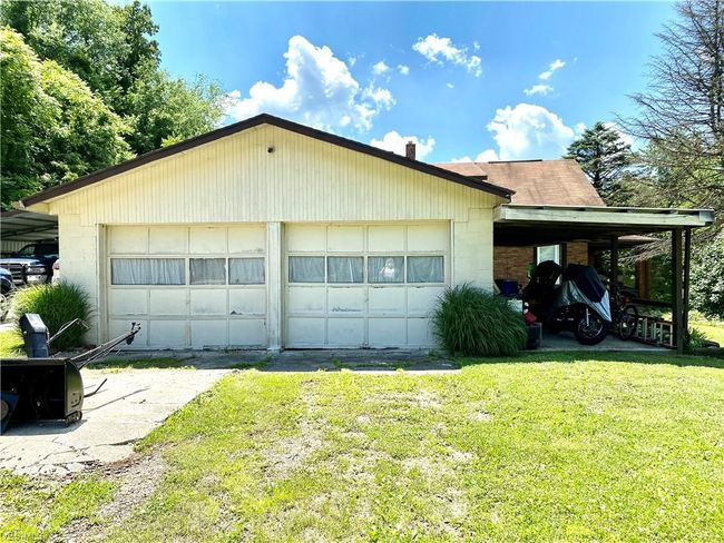 1965 Hall Drive, House other with 3 bedrooms, 2 bathrooms and null parking in Coshocton OH | Image 4
