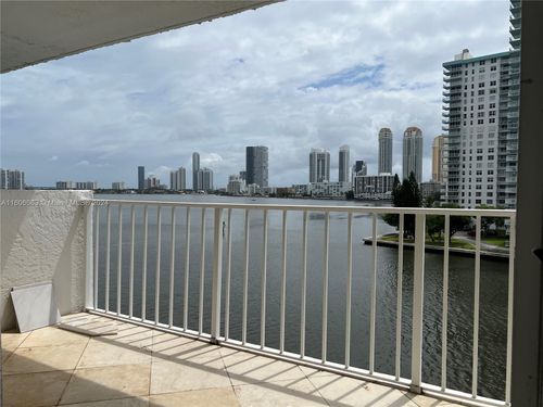 apt-604-4000 Ne 170th St, North Miami Beach, FL, 33160-3137 | Card Image
