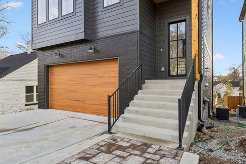 904 Douglas Ave, Nashville, TN, 37206-3335 | Card Image