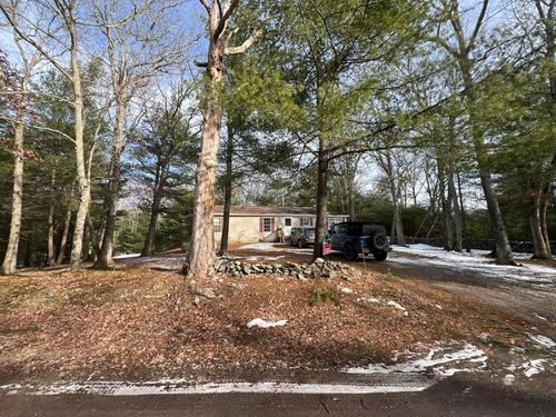 64 Big Lake Rd, Huguenot, NY, 12746-5044 | Card Image