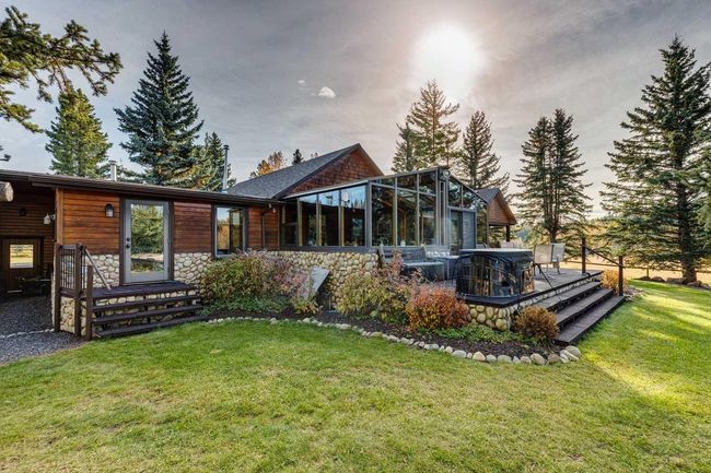 100 Saddle Road, House other with 3 bedrooms, 3 bathrooms and null parking in Bragg Creek AB | Image 37