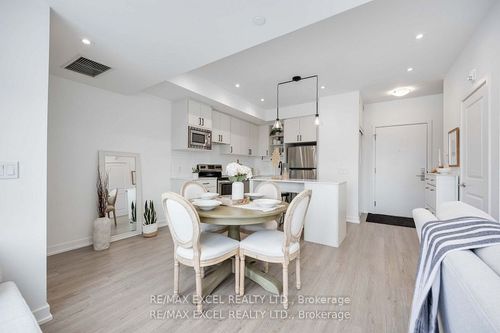 208-155 Downsview Park Blvd, North York, ON, M3K0E3 | Card Image