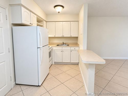 11-1960 Ne 48th St, Pompano Beach, FL, 33064-6515 | Card Image