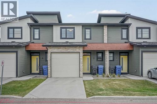 422 Highlands Blvd W, Lethbridge, AB, T1J5K5 | Card Image