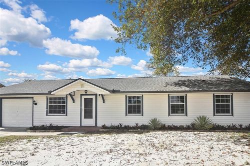 5070 31st Ave Sw, NAPLES, FL, 34116-8104 | Card Image