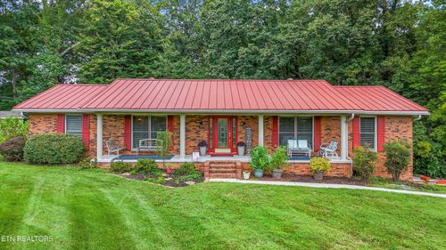 7525 Glastonbury Rd, Knoxville, TN, 37931-1845 | Card Image
