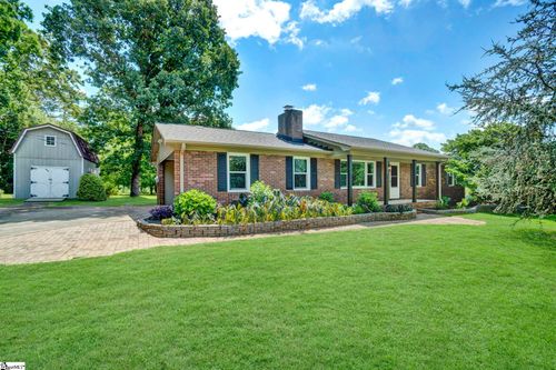 209 Hickory Dr, Easley, SC, 29642-8168 | Card Image