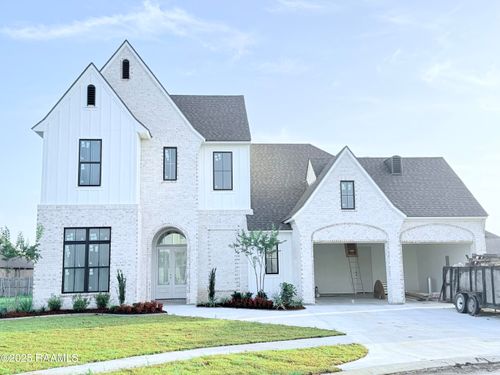 214 Sabal Grove Ln, Youngsville, LA, 70592-6994 | Card Image