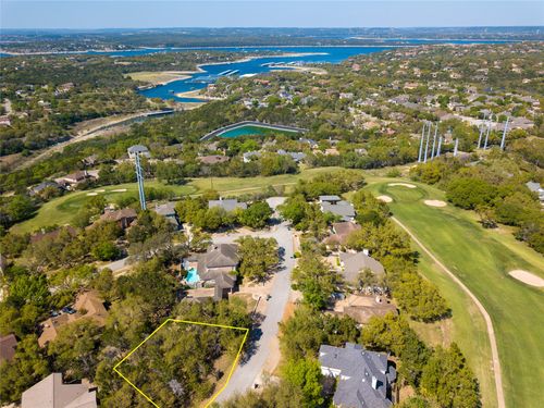 113 Spellbrook Ln, Lakeway, TX, 78734-4605 | Card Image