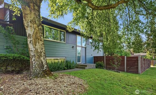 14804 12th Ave Sw, Burien, WA, 98166-1767 | Card Image