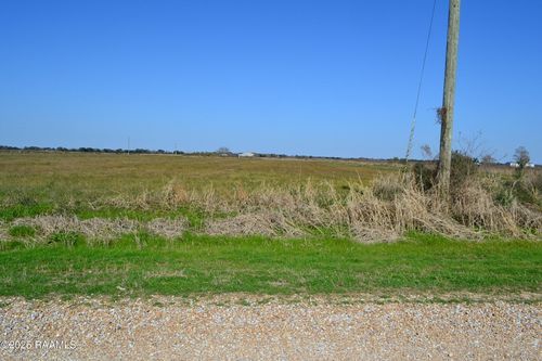  Simon Road, Crowley, LA, 70526 | Card Image