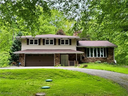 12710 Kinsman Rd, Burton, OH, 44021-9763 | Card Image