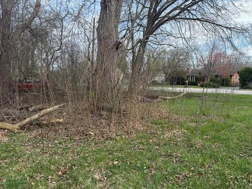 10802 W York House Road, Beach Park, IL, 60087 | Card Image