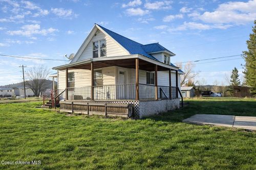 146 5th St, Plummer, ID, 83851-1001 | Card Image